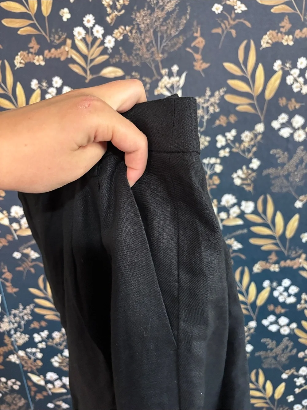 Banana Republic Linen Black Women’s Trousers Dress Pants Straight Leg Size 10